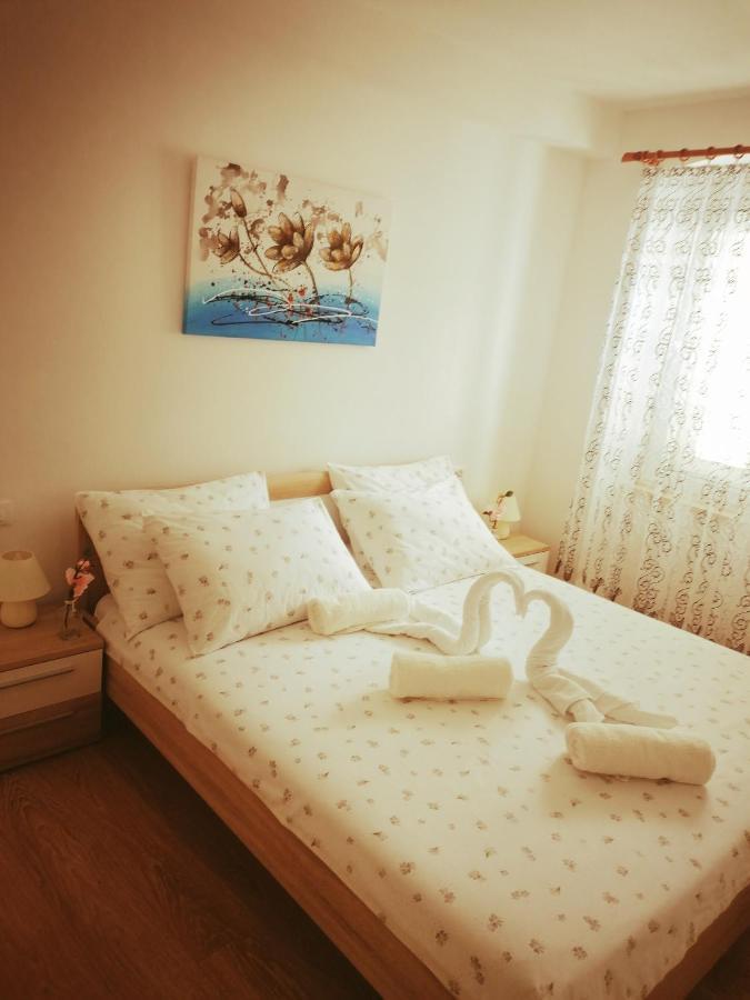Apartment Michael Krk Town Eksteriør bilde